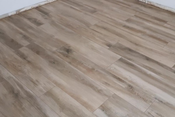 Pose de carrelage Rennes Carreleur sur Rennes